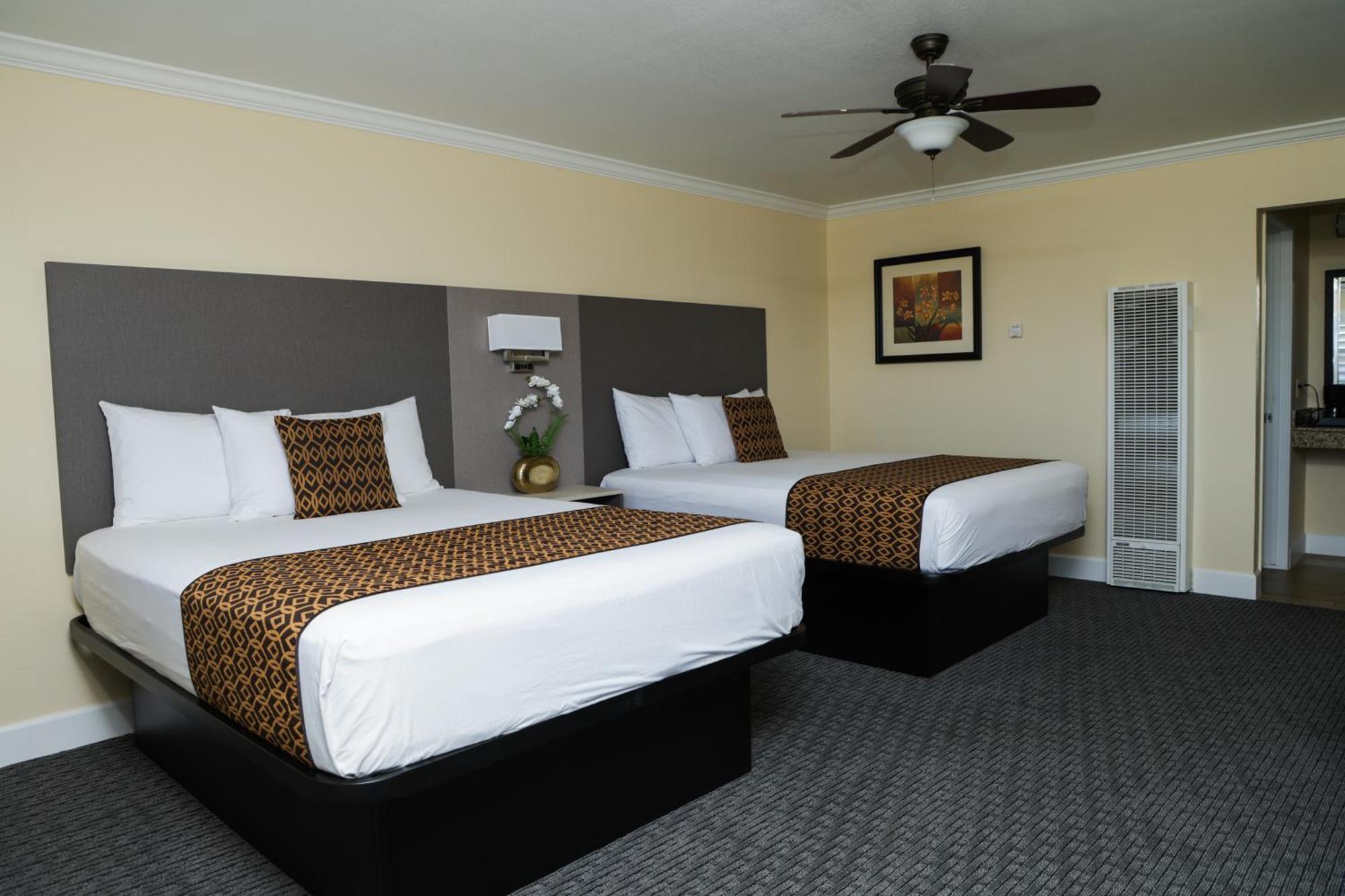 Silver Surf Motel San Simeon Exterior foto